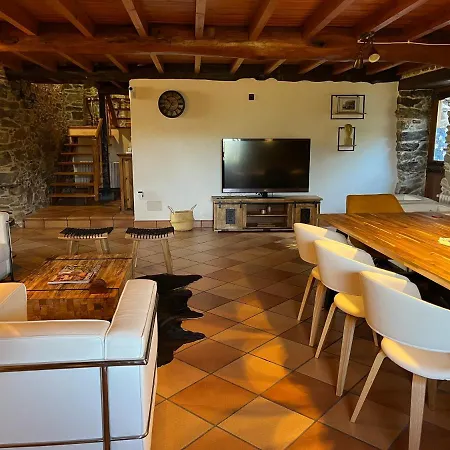Casa Rural O Vilar *